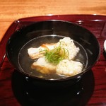 Higashiyama Yoshihisa - お椀は中華風、鶏とお米