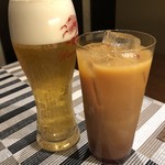 膾炙 - ビール（650円）とカシスオレンジ（650円）、、この後ビールを追加。