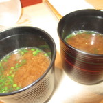 鮨処とうげ - １日８食限定・店主のこだわりランチ　１８００円（税込）の味噌椀のアップ【２０１８年１２月】