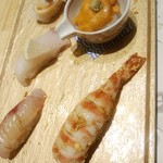 おつまみ握り(五かん)・２，０００円