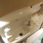 すし処 魚 のへそ - 手洗い器