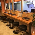 虎門 - 6名様が座れるカウンター