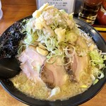 川出拉麺店 - で〜やまラーメン麺大盛 ネギトッピング