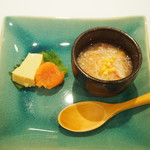 鮨処　喜楽 - 酒盗チーズ、毛蟹の茶碗蒸し