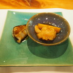 鮨処　喜楽 - 蒸し鮑、つぶ貝