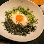 めい泉 - ムスメ1号は「月見とろろぶっかけ」（680円）。