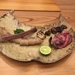 柚木元 - 仔猪のリブとコガモ半身