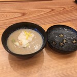 柚木元 - 仔猪のスリ流し、胡麻豆腐揚げ入り