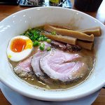 俺のラーメン あっぱれ屋 - こくまろしょうゆラーメン　２杯目