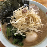 ラーメン六角家 - 