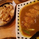 おぎ野 - カツカレーきしめんの頭とポテト