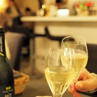 イル フューメ - コンタディ カスタルディのフランチャコルタで乾杯