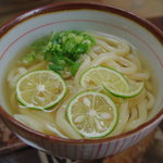 手打ちうどん ぶれーど・う - ひやかけ３００円