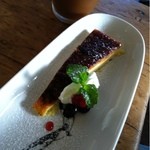 ムジカホールカフェ - ケーキセット:カタラーナ