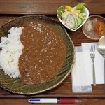 茶色の小びん - 小びんの特製カレー 800円