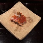 ろっかん - 秋鮭飯寿司と塩イクラ