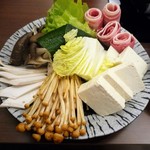  きのこ鍋＆きのこ料理専門店 何鮮菇 - この日の盛合せ