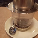 サイゴンレストラン - ホット ベトナムコーヒー