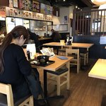 うどんウエスト - 店内をパシャ
      平日の１５時過ぎ