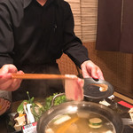 Junkettou Kin Agu Shabushabu Kin - 最初はお店の人が作ってくれるよー