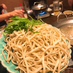 しゃぶしゃぶ金武 - 〆はじゃが麺
