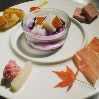 ・季節の前菜盛り合せ(1人前)