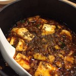 かつぎや - 器が丸くなって香りが存分に楽しめるようになった麻婆豆腐　ウチじゃできないプロの味　ホント美味しい