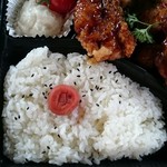 花まる弁当 - 銀シャリ&梅干し・ポテサラ