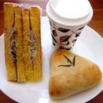 Boulangerie La Cachette - (2011,10/02)