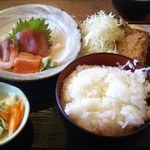 浜焼き海鮮居酒屋 大庄水産 - 日替り定食(アジフライ)  (税込800円)