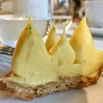 リベルテ・パティスリー・ブーランジェリー - 美味しいレモンクリーム
