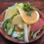 Saint Germain - セット料理には、サラダとライスが付きます。