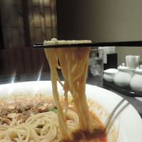 中国料理 龍泉華 - 坦々麺の麺