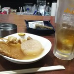 立ち飲み居酒屋ドラム缶 - おでんと紅茶サワー キャッシュオンのトレイ