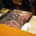 うなぎ屋酒坊・画荘 越後屋 - 捌いた鰻の各種部位