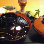 うなぎ屋酒坊・画荘 越後屋 - 天然鰻　蒲焼セット　全景