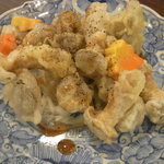 旬味きのした - はたけしめじ天ぷら（オイスターソースドレッシング）