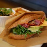 サウンズ・ライク・カフェ - サンドイッチ
