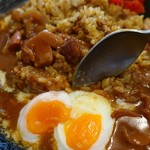 ｢温玉ダブルカレー｣750円