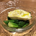 スガハラ - 米沢 ほうれん草 + ブッラータチーズ（アップ）