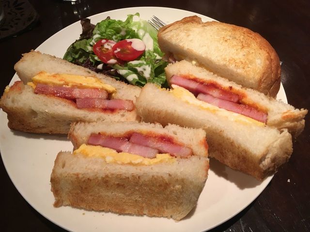 【中古】 珈琲館 摂津よしこ 中古】 珈琲館 摂津よしこ 珈琲館 尾賀 （コーヒーカン・オガ