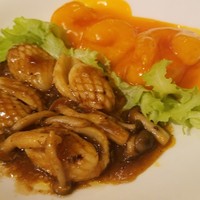 萬珍樓 本店 - ◆「海老と松笠イカの二種盛作り」