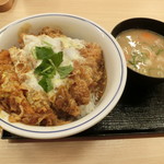Katsuya - チキンカツカレー丼、豚汁