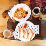 ITOYA CAFE - 