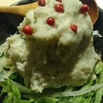 和食とお酒 紬 - 紬風ポテトサラダ。