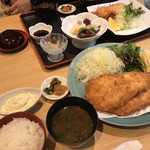 漣 - 大海老フライ定食&プレミアムランチA