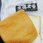 支留比亜珈琲店 - 無料のパン耳