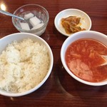 Sankyuu Chuubou - スープやデザートもあります。