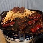 焼肉ホルモン伊達 - 上タンと上ハラミ（黒ダレ）