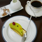 パーラー ローレル - 